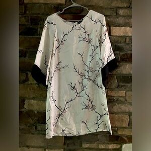 Rare EDUN 100% silk Ivory and Black Japanese Blossom Patterned Dress